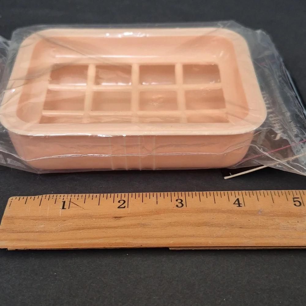 Vintage 80's Hutzler Plastic Soap Dish w/ Saver Insert Granny Cottage Coastal